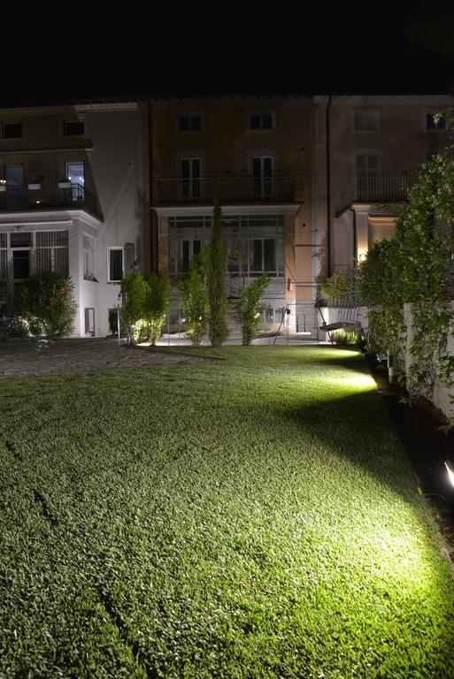 Residenza Cece' Apartment Lecco Luaran gambar