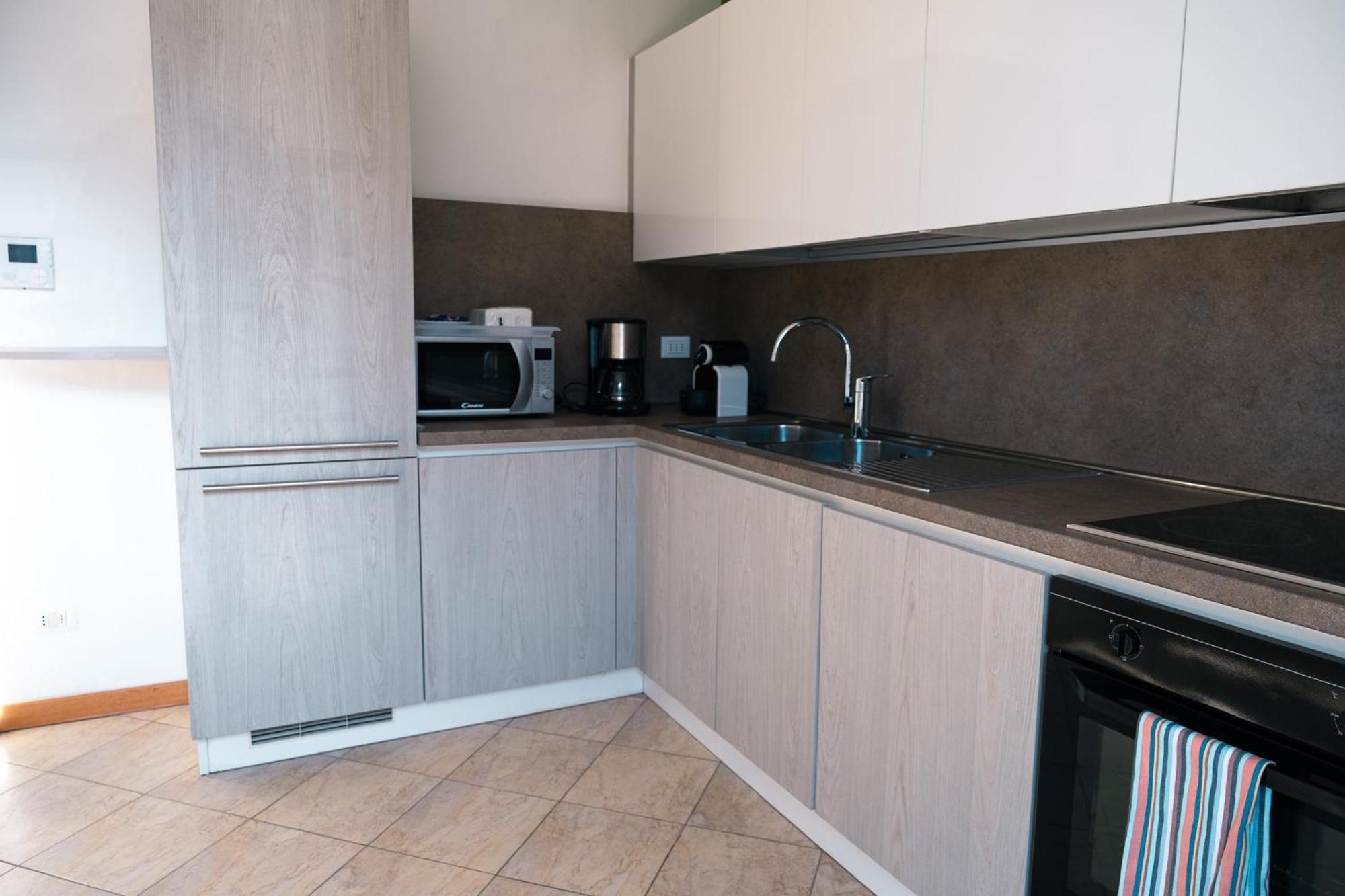Residenza Cece' Apartment Lecco Luaran gambar
