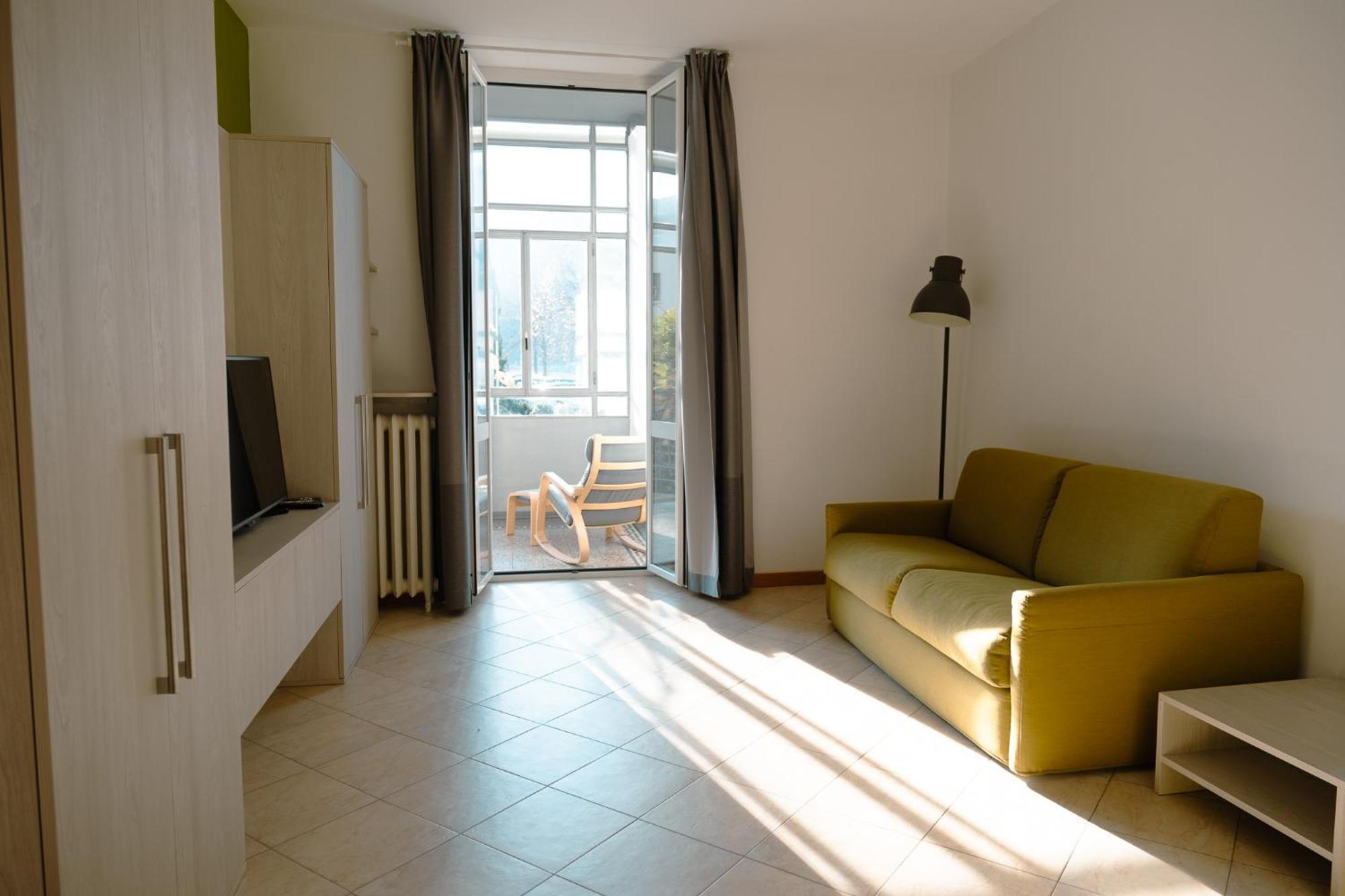 Residenza Cece' Apartment Lecco Luaran gambar