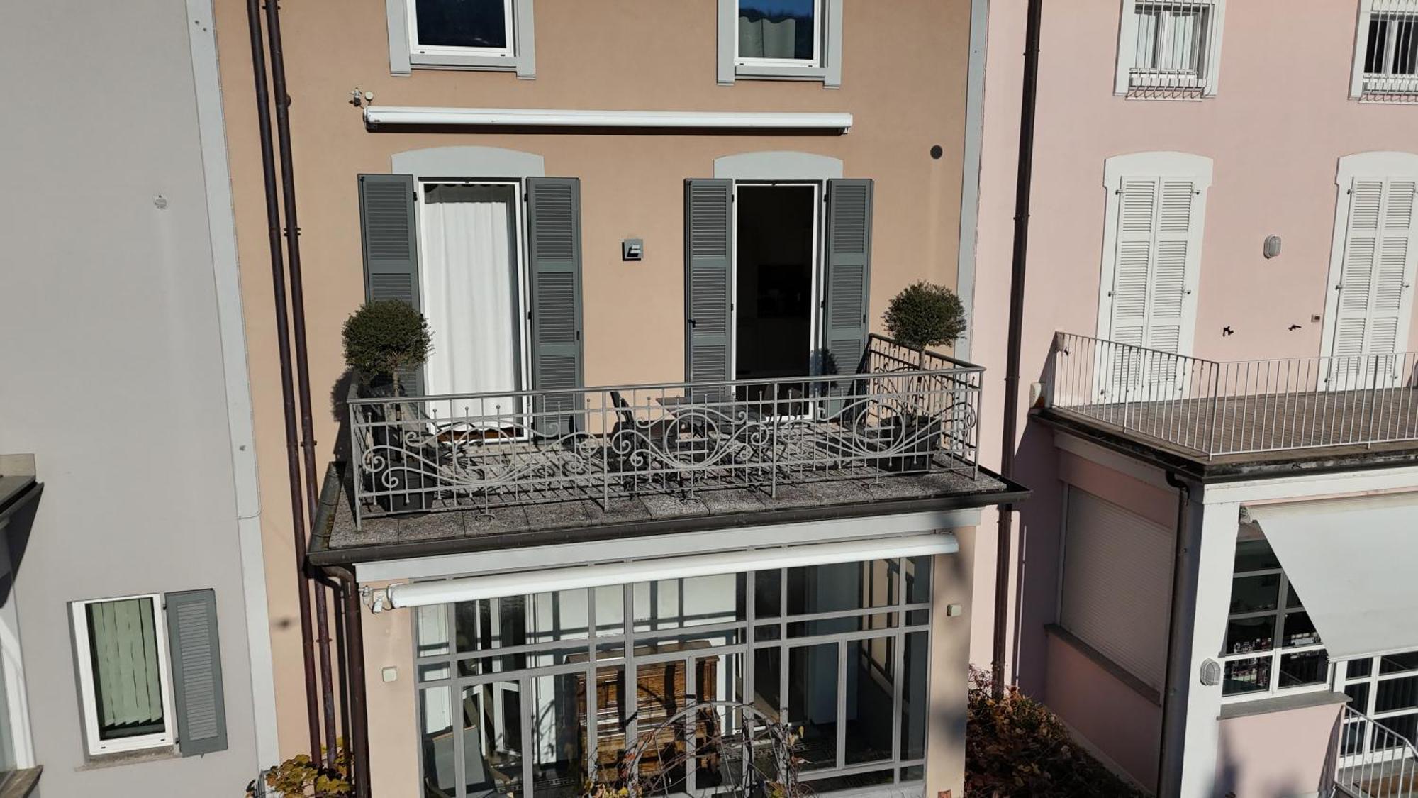 Residenza Cece' Apartment Lecco Luaran gambar