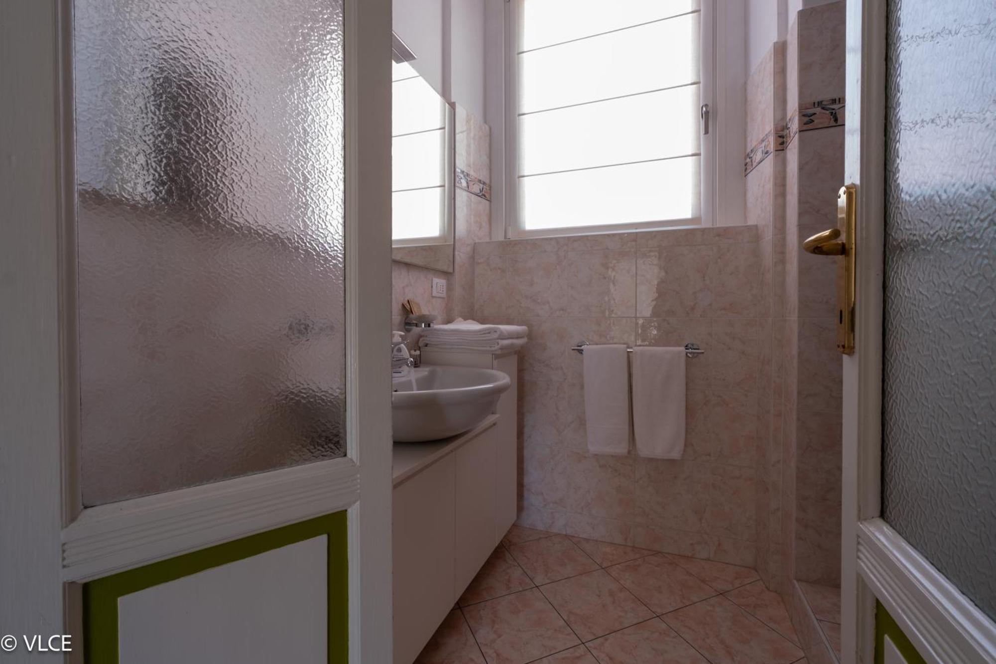Residenza Cece' Apartment Lecco Luaran gambar